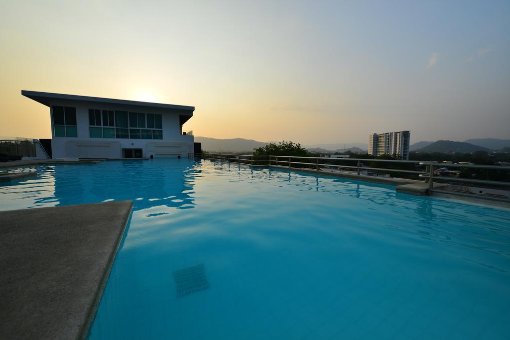 Modern Thai Suites Phuket Zewnętrze zdjęcie